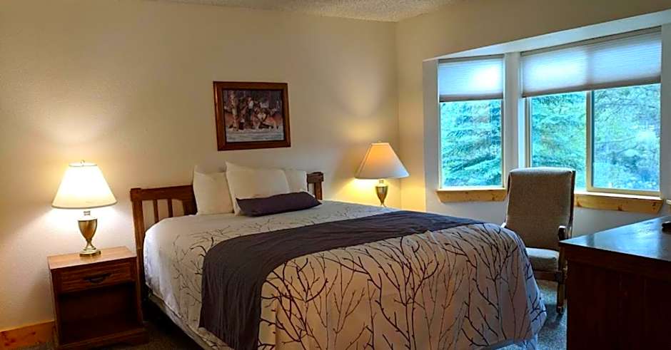 GetAways at Timbers at Island Park Village