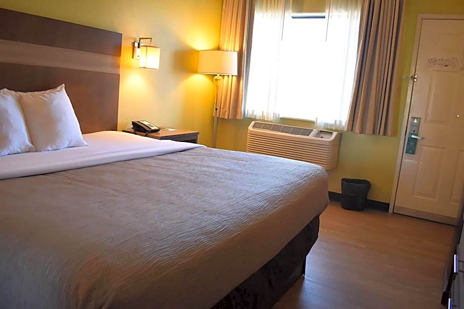 Quality Inn & Suites Gallup I-40 Exit 20
