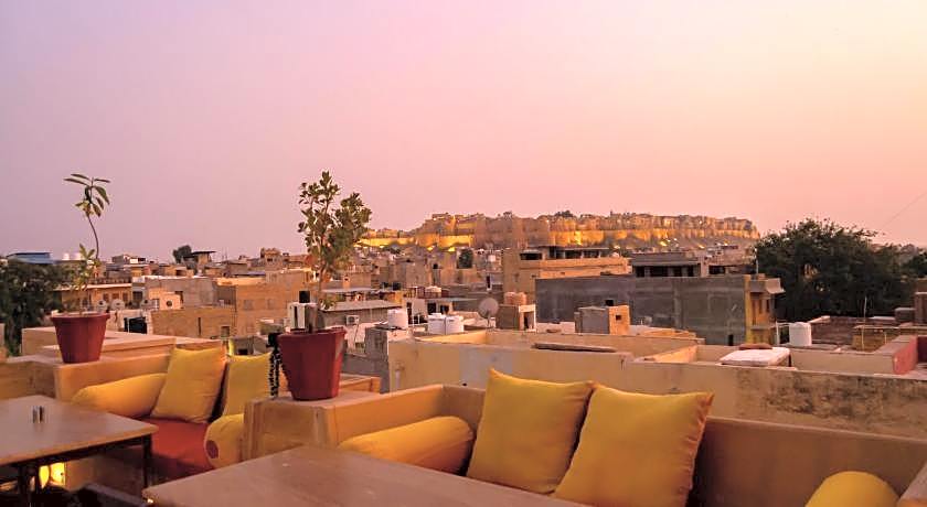 Hotel Pleasant Haveli - Adults Only