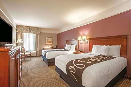 Queen Room with Two Queen Beds - Disability Access