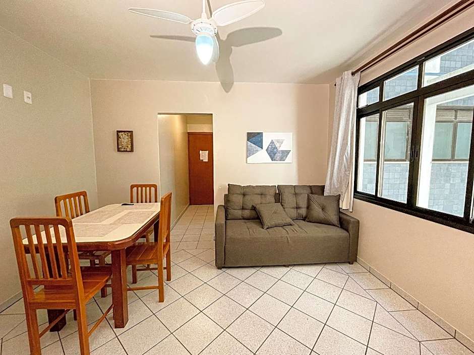 Apê com Garagem, Wi-Fi e A/C | 300m Canasvieiras