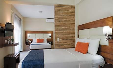 Superior Triple Room