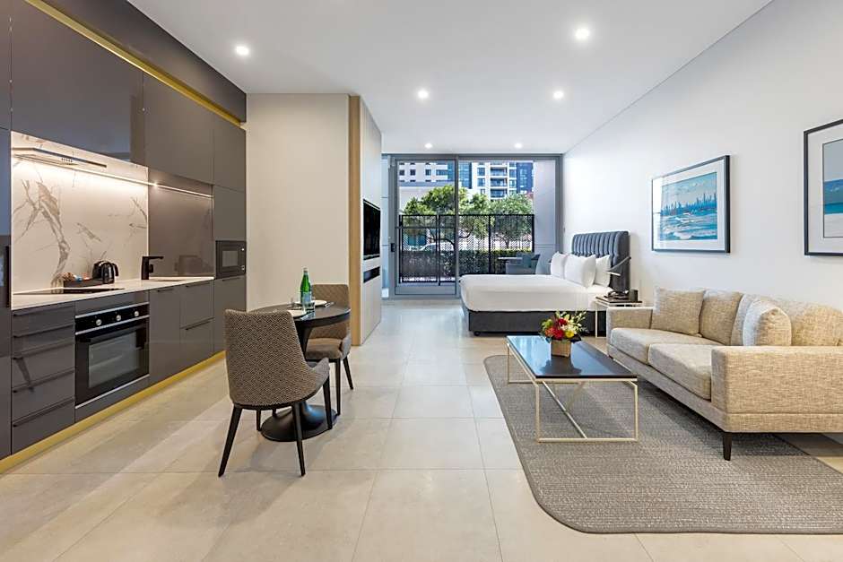 Meriton Suites Broadbeach