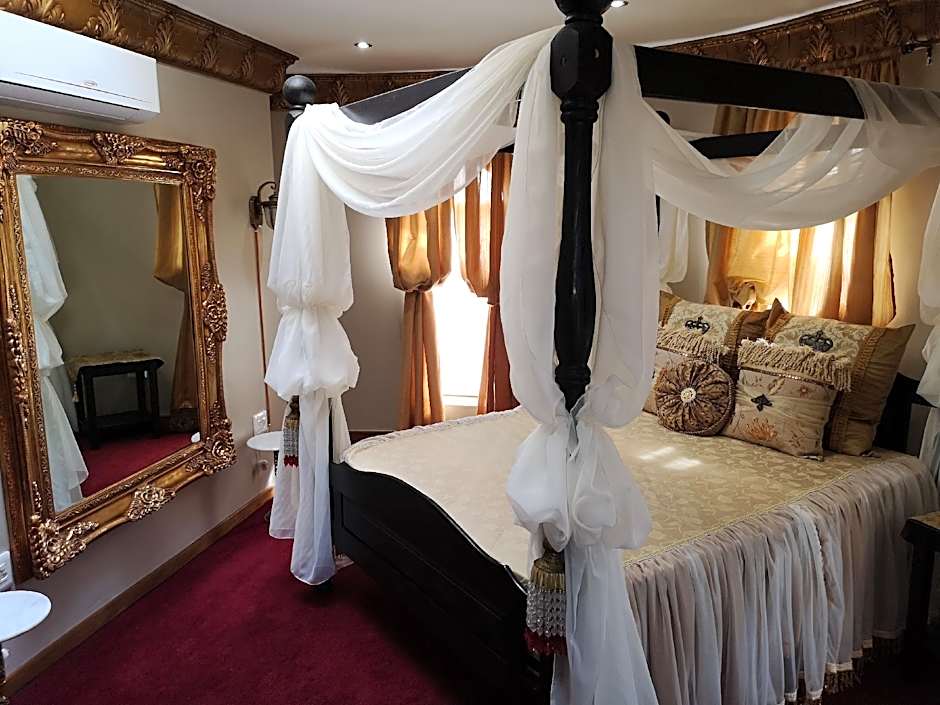 Excalibur Boutique Hotel
