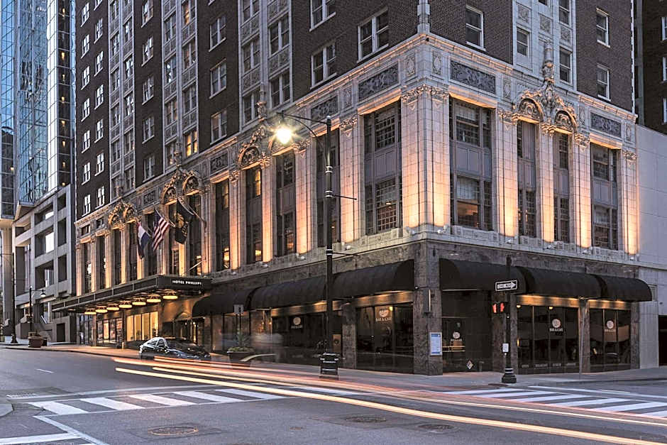 Hotel Phillips Kansas City Curio Collection by Hilton