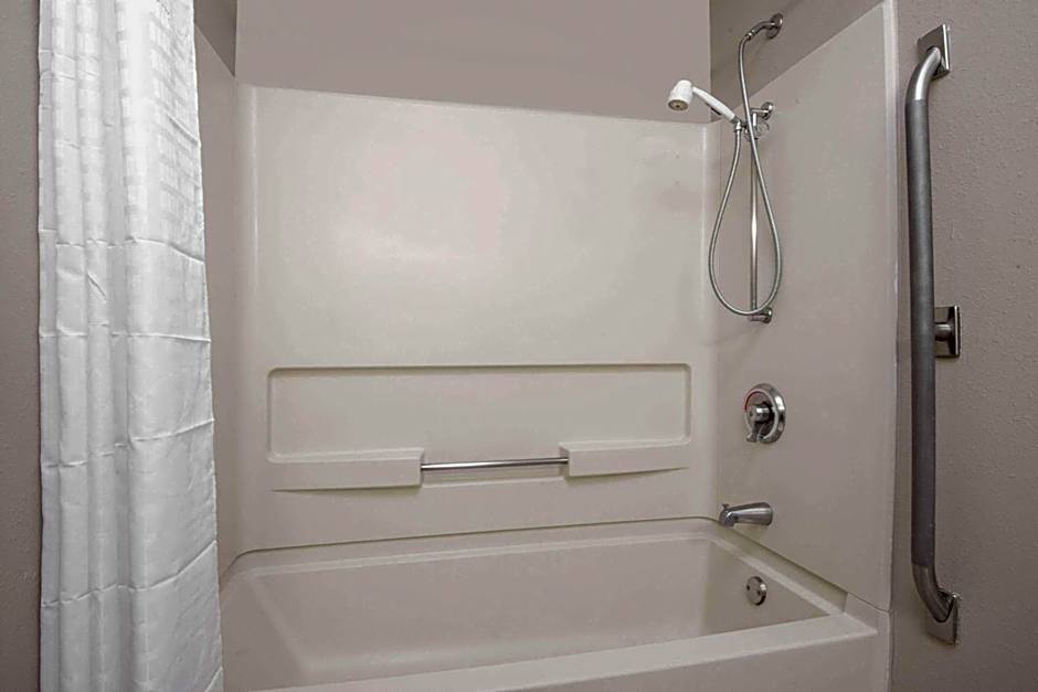 Super 8 by Wyndham Taos