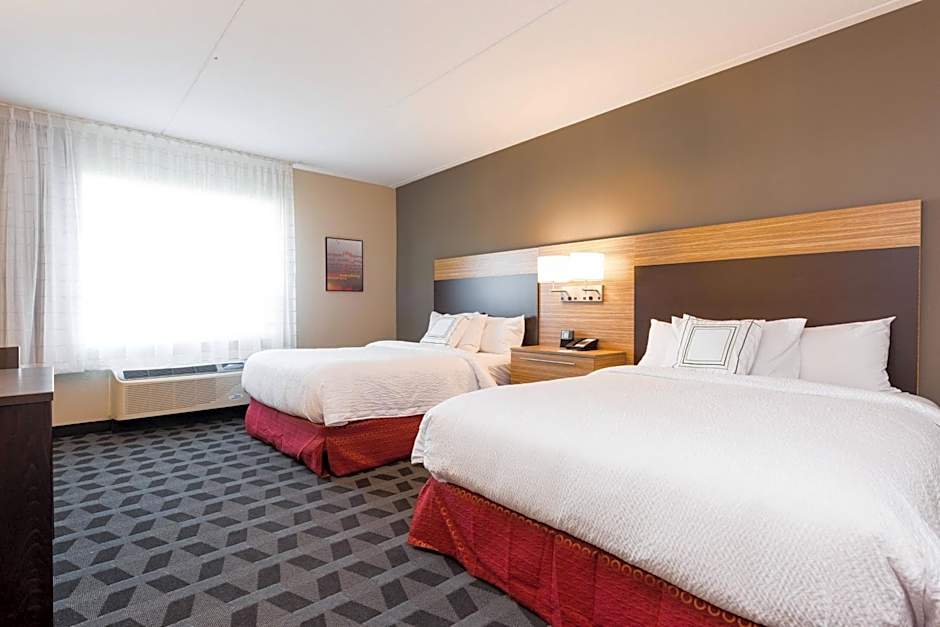 Photo 1 of 6 of Studio 1 Queen Bed