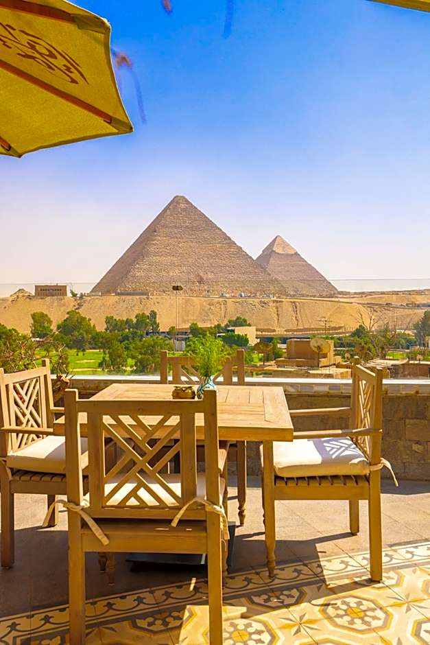 Onyx Pyramids Boutique Hotel