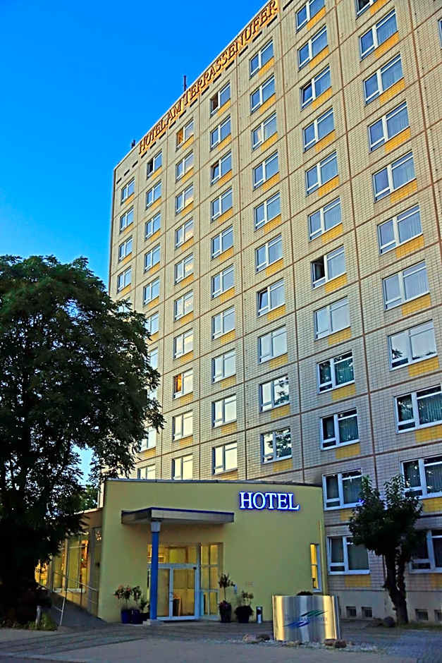 Hotel Am Terrassenufer