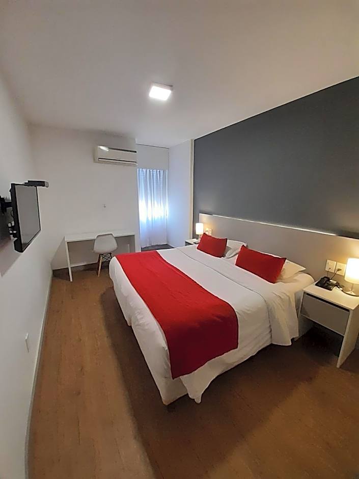 Oxford Hotel