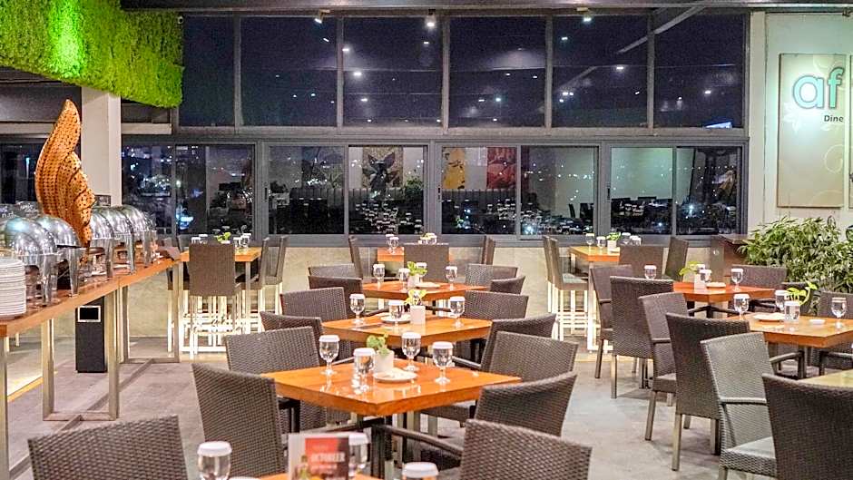 SAVANA HOTEL & CONVENTION MALANG