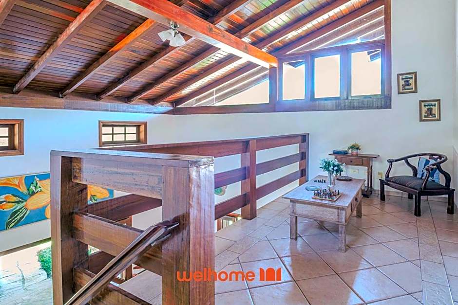 Casa em Ubatuba com área gourmet e acesso a rio