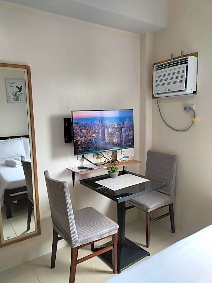 Cozy35 The Persimmon Studio, Near Airport, SM, Ayala, Cebu Business Park, Cebu IT Park
