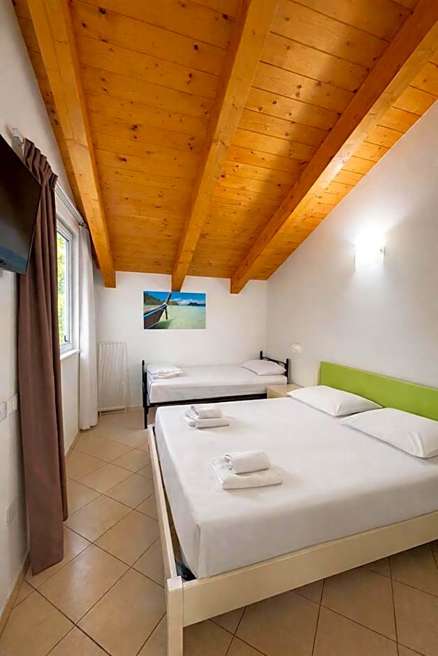 Hotel Sasselli Dipendenza Hotel Zamagna