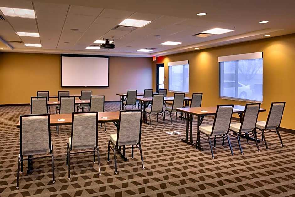 TownePlace Suites by Marriott Dickinson