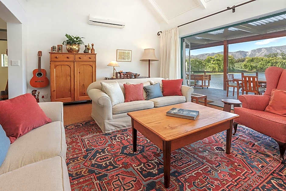 Elgin Country Lodge