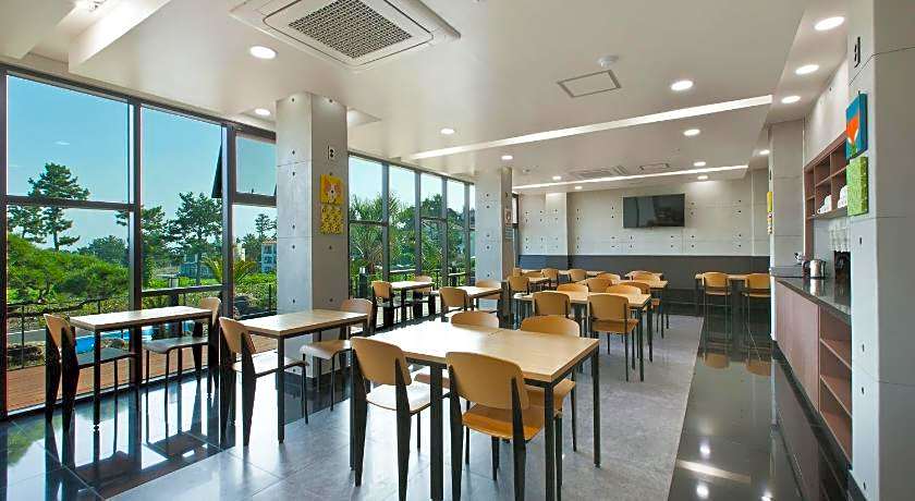 Familia Hotel Jeju