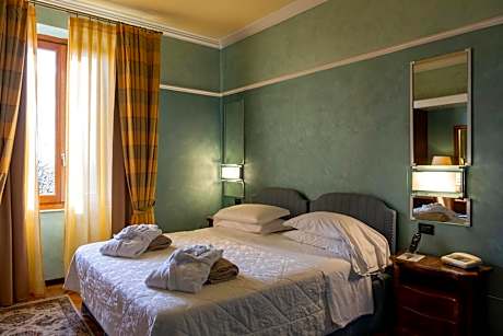 Junior Suite with Balcony and Free Spa Access