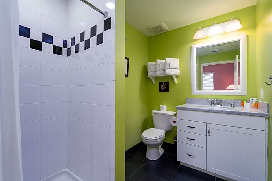 Harbour House at the Inn 204