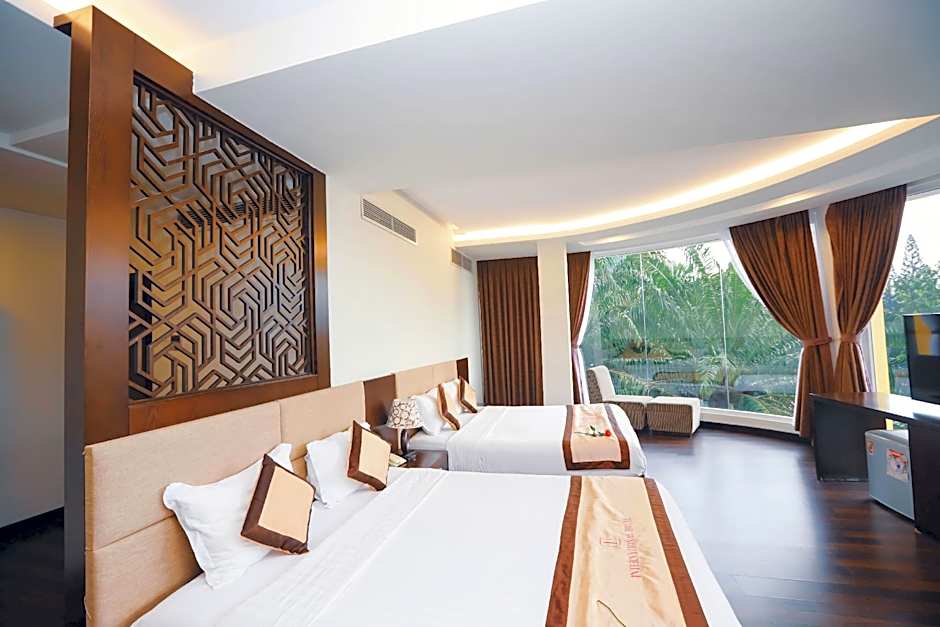 International Hotel