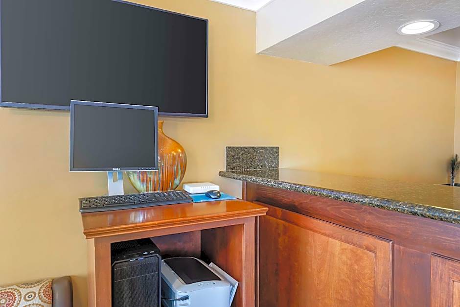 Best Western Hanford Inn