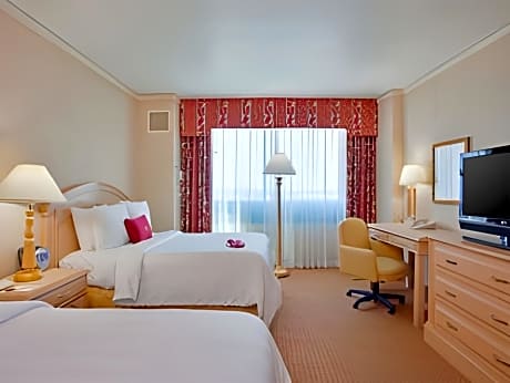 2 Double Bed Smoking