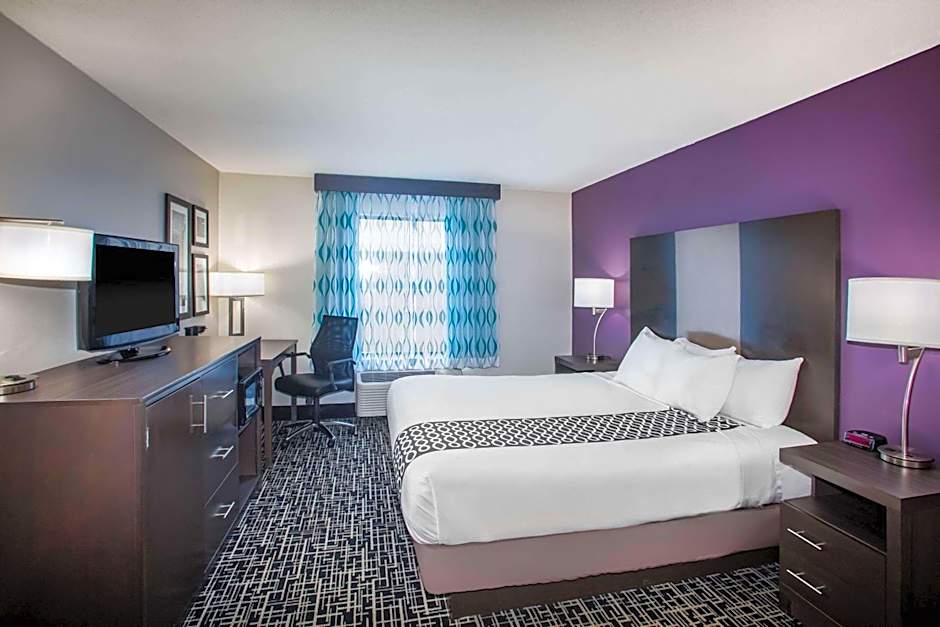 La Quinta Inn & Suites by Wyndham Pontoon Beach