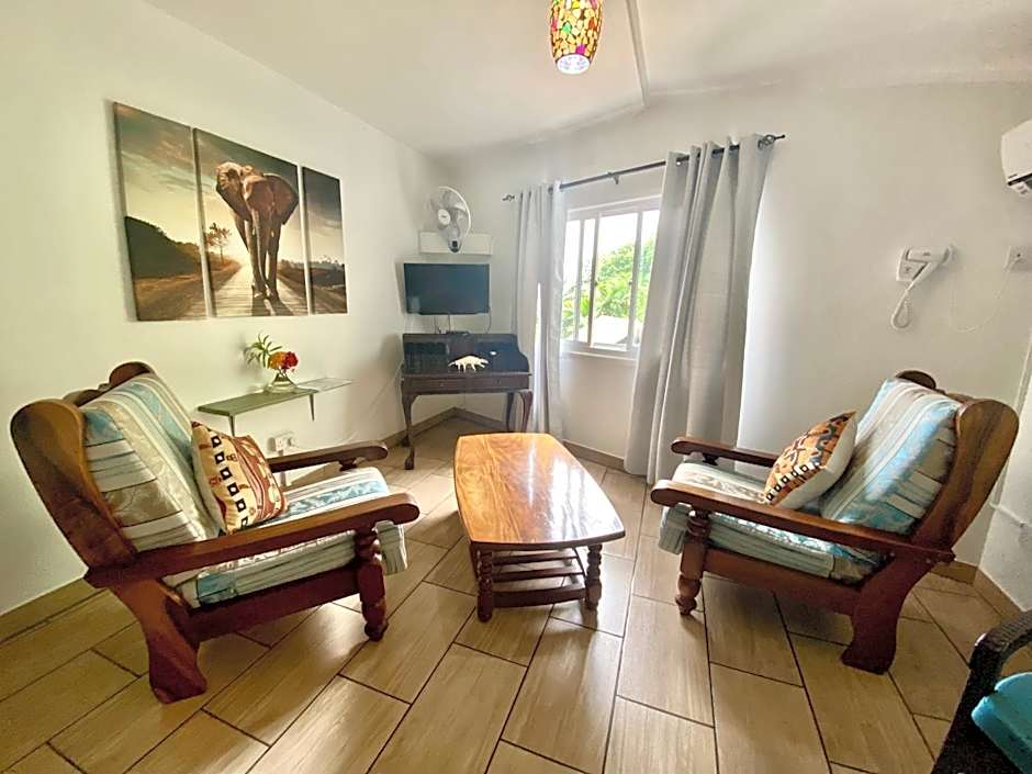Stephna Residence
