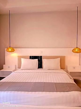 King Room with Garden View