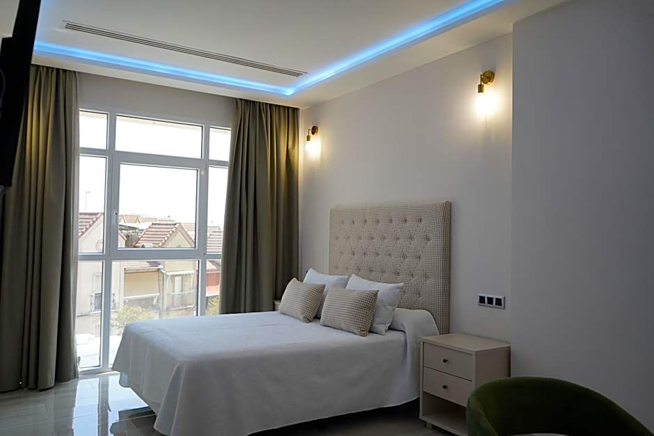 HOTEL DON RAMIRO