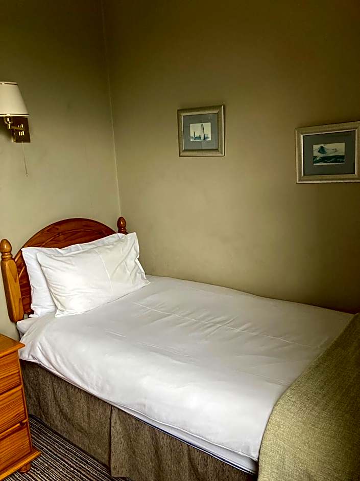 The Arran Lodge & Arran Sleep Huts