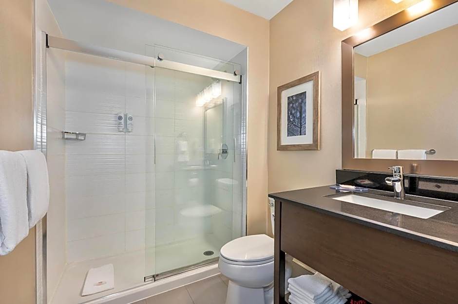 Comfort Inn Montreal Aeroport