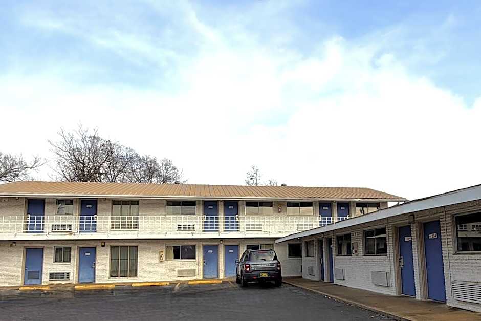 Trade Wind Motel Jacksonville TX US 69