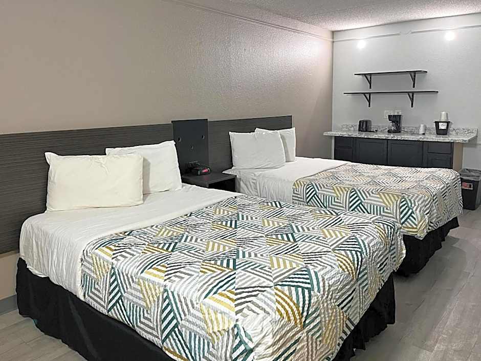 Studio 6 Suites Dayton OH Englewood