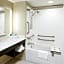 Holiday Inn Express & Suites Sandusky By IHG
