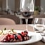 Essence Inn Marianos Hotel