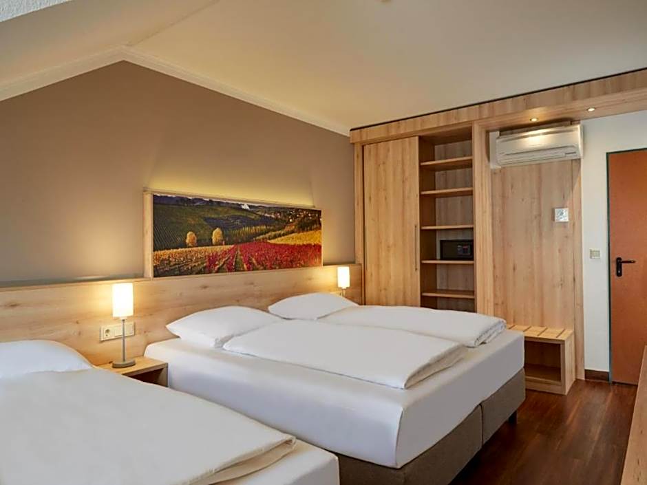 Sunday Hotel Stuttgart Herrenberg