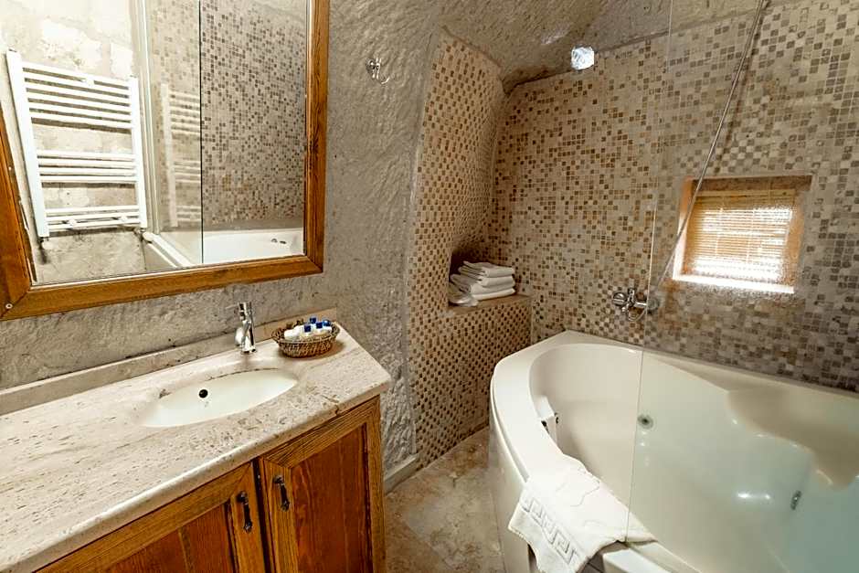 Amber Cave Suites