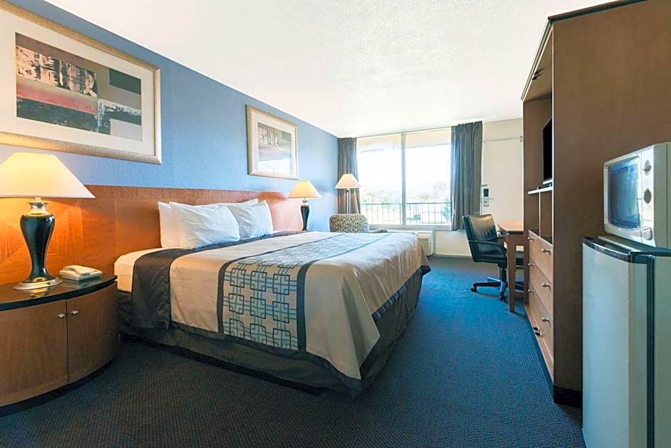 Days Inn by Wyndham Luray Shenandoah