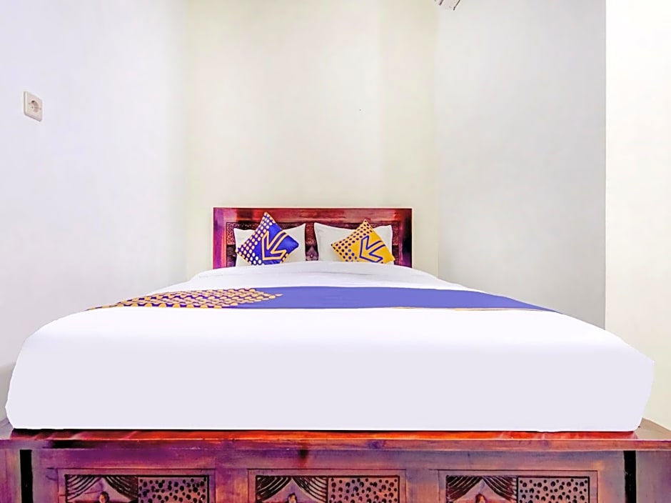 OYO Life 90152 Garuda Bima Residence Syariah