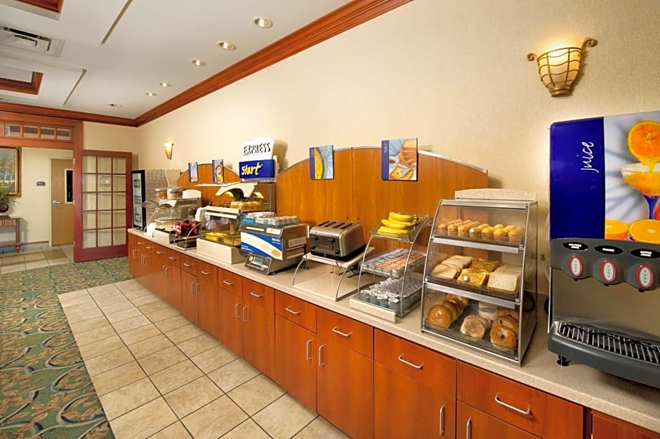 Holiday Inn Express Hotel & Suites Lenoir City Knoxville Area By IHG