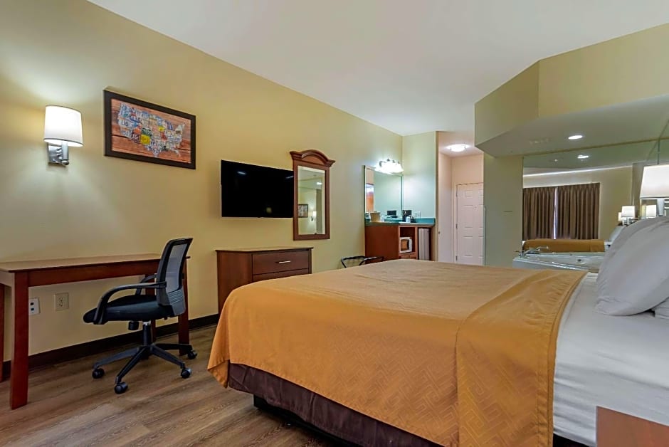 Econo Lodge Inn & Suites Flowood