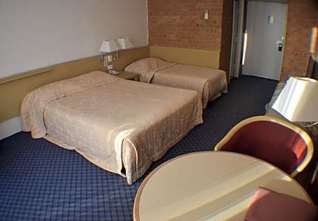 Twin Beds Standard Room