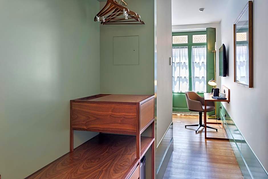 One Shot Aliados Goldsmith