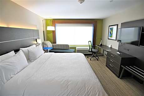 1 King Bed Standard