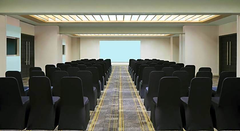 Fairfield by Marriott Bali Kuta Sunset Road