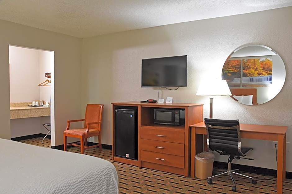 Days Inn by Wyndham Lebanon