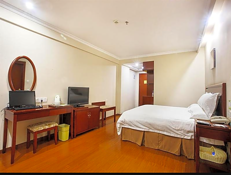GreenTree Inn Huangshan Railway Station Tiandu Avenue Business Hotel