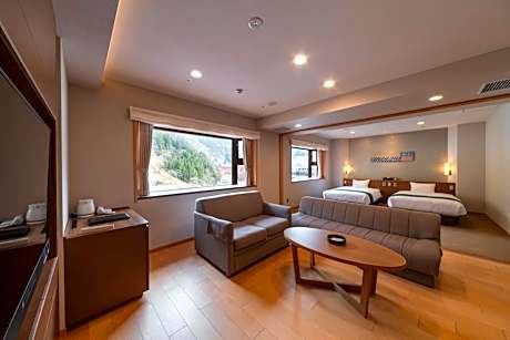 Deluxe Room with River View