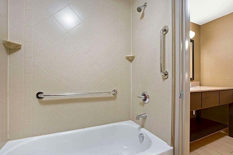 La Quinta Inn & Suites by Wyndham Bellingham